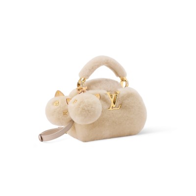 LOUIS VUITTON CAPUSNOW M26324 (20*13*11cm)